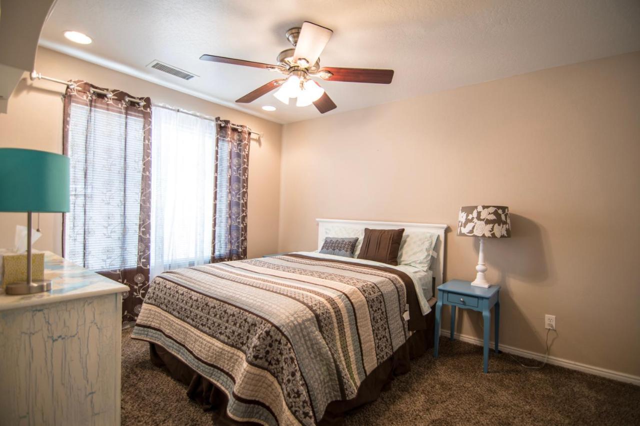 Lone Rock Retreat - 3-Bedroom Near Lake Powell Page Εξωτερικό φωτογραφία