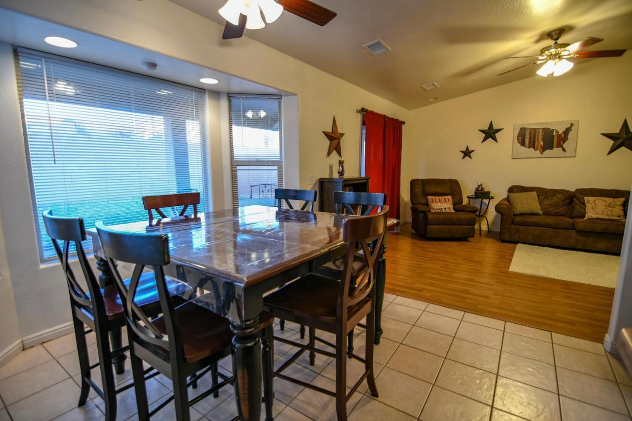 Lone Rock Retreat - 3-Bedroom Near Lake Powell Page Εξωτερικό φωτογραφία
